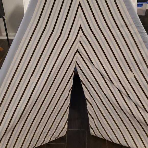 Pottery Barn Kids Other - Pottery Barn Canvas Tent Teepee W/ Stripped Carry